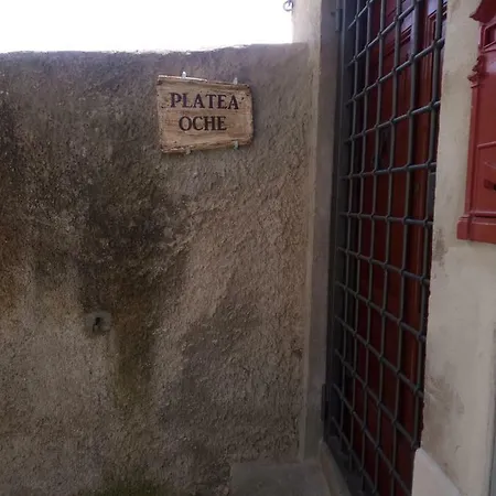 Platea Oche Sutri